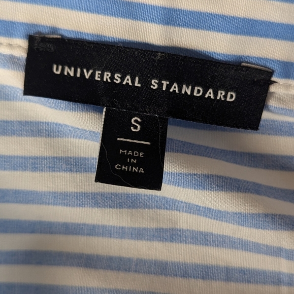 π Universal Standard Blue & White Striped Button-Down Shirt π - Picture 5 of 7